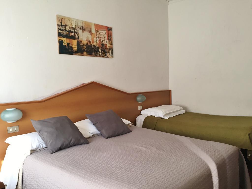 Hotel Ambra Milano Ngoại thất bức ảnh